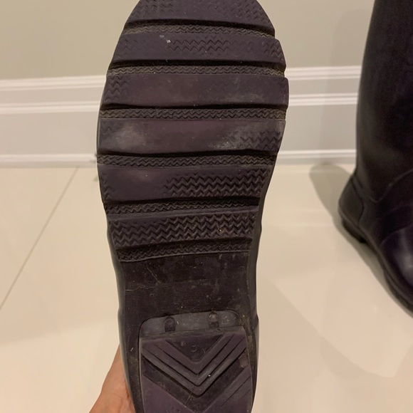 COPY - Classic Size 8 Genuine Hunter Tall Rain Boots - Picture 3 of 6